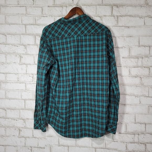 Billabong long sleve flannel print button down - Picture 13 of 14